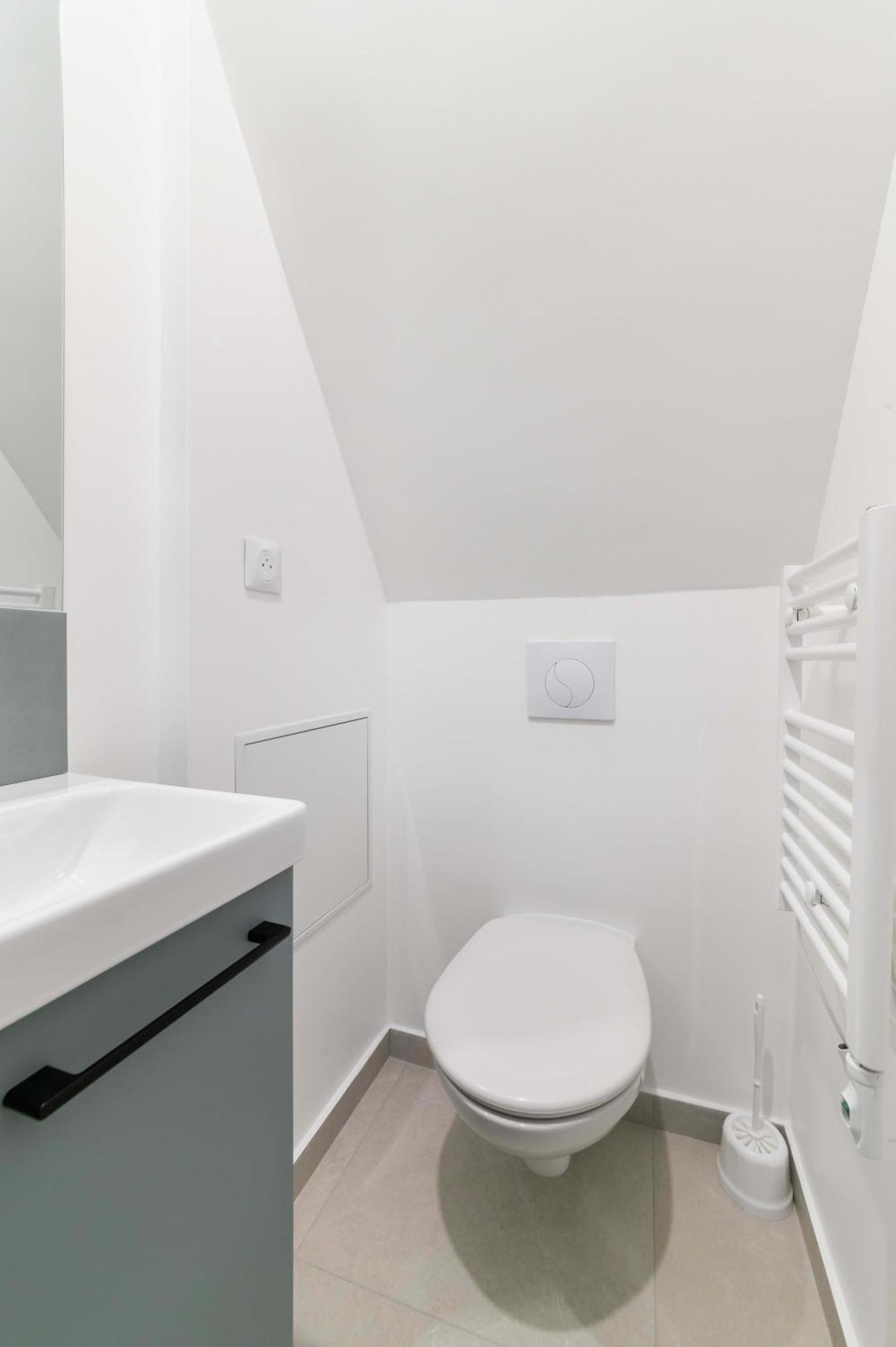 2 Pieces Refait A Neuf Dernier Etage - Paris 19 - 4P - Flat-Guestアパートメント エクステリア 写真