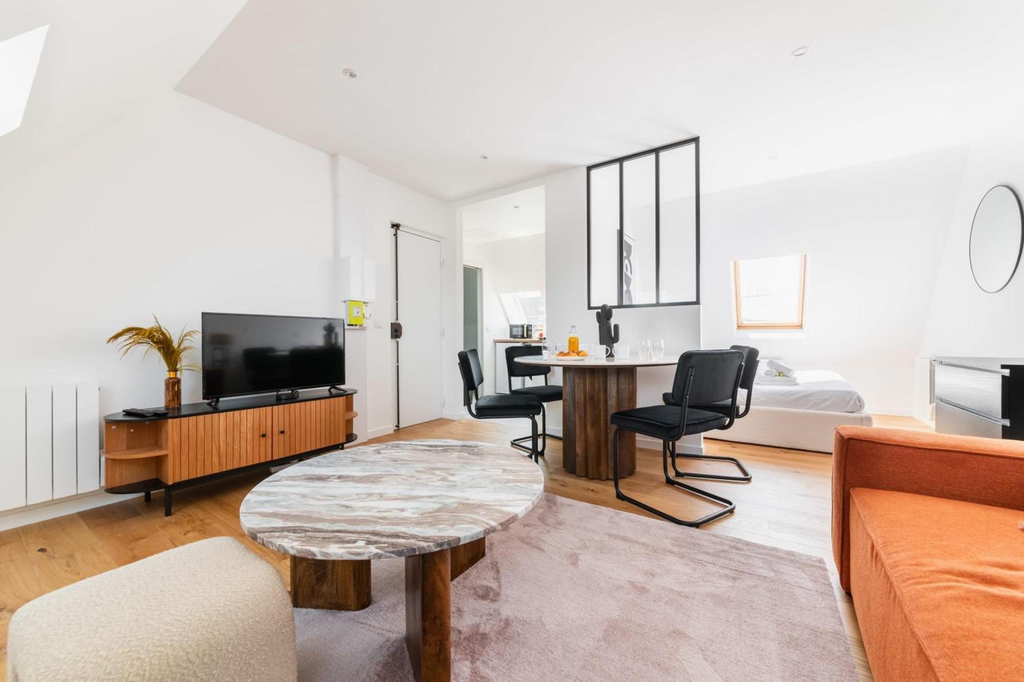 2 Pieces Refait A Neuf Dernier Etage - Paris 19 - 4P - Flat-Guestアパートメント エクステリア 写真